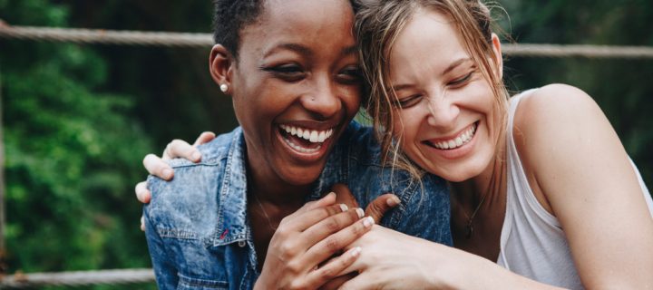 Why You Should Bust a Gut: Here Are 5 Amazing Benefits of Laughing