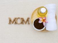 5 Gifts of Wellness for Mother’s Day