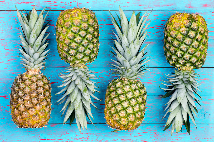 summer-fruits-pineapple
