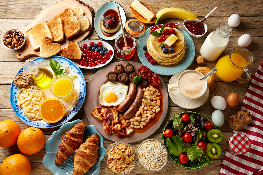 Trying to Slim Down? Eat a Big Breakfast, New Research Suggests