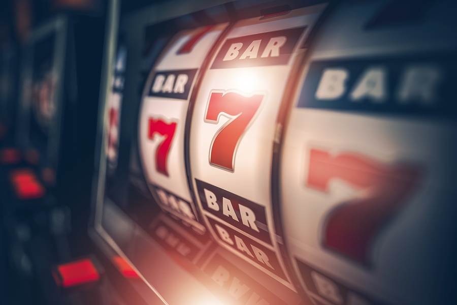 Talking to a friend about a gambling problem can help them face their addiction. 