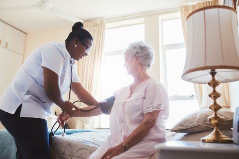 What to Look for When Considering Gerontological Nursing