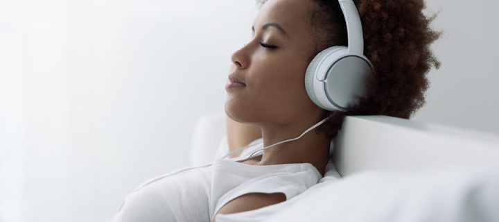 Women Are More Attracted to Men After Listening to Music: Study