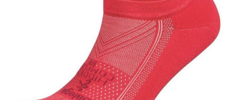 The Best Socks for Runners, According to Over 2,000 Amazon Reviews