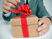 5 Best Gifts to Make Him Strong(er)