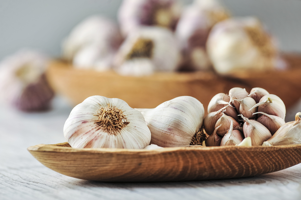 garlic-cloves