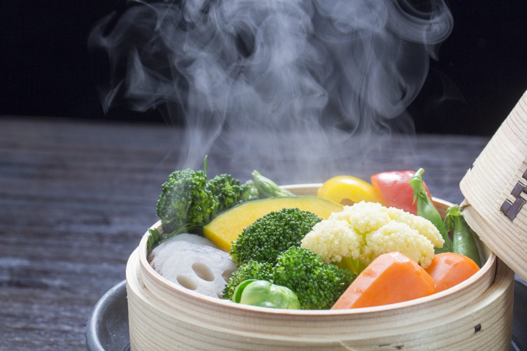 steaming-vegetables