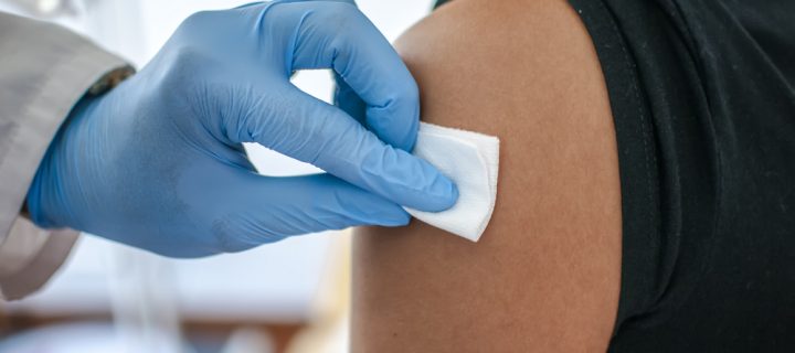 Fully Vaccinated People Don’t Need to Quarantine After Exposure to the Coronavirus