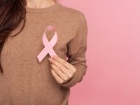 Women and cancer: 5 signs you shouldn’t ignore