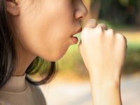 How to best treat a dry cough