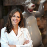 Dr. Lina  Hernandez